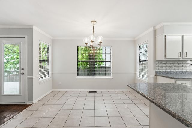 2 Forestwood Cove, Little Rock, AR 72223