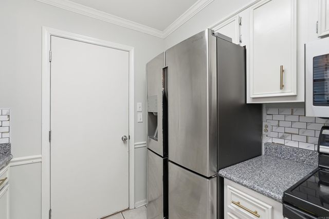 2 Forestwood Cove, Little Rock, AR 72223