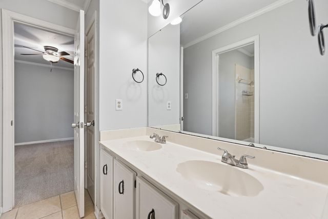 2 Forestwood Cove, Little Rock, AR 72223