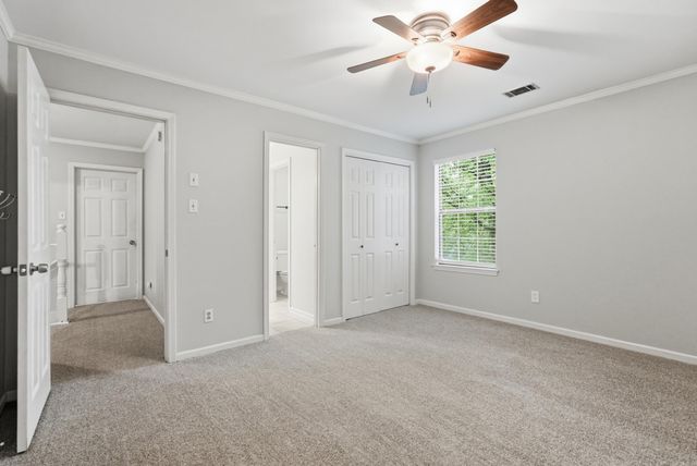 2 Forestwood Cove, Little Rock, AR 72223