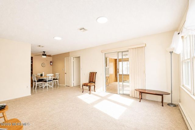 148C Old Nassau Road, Monroe, NJ 08831