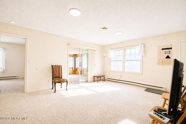 148C Old Nassau Road, Monroe, NJ 08831