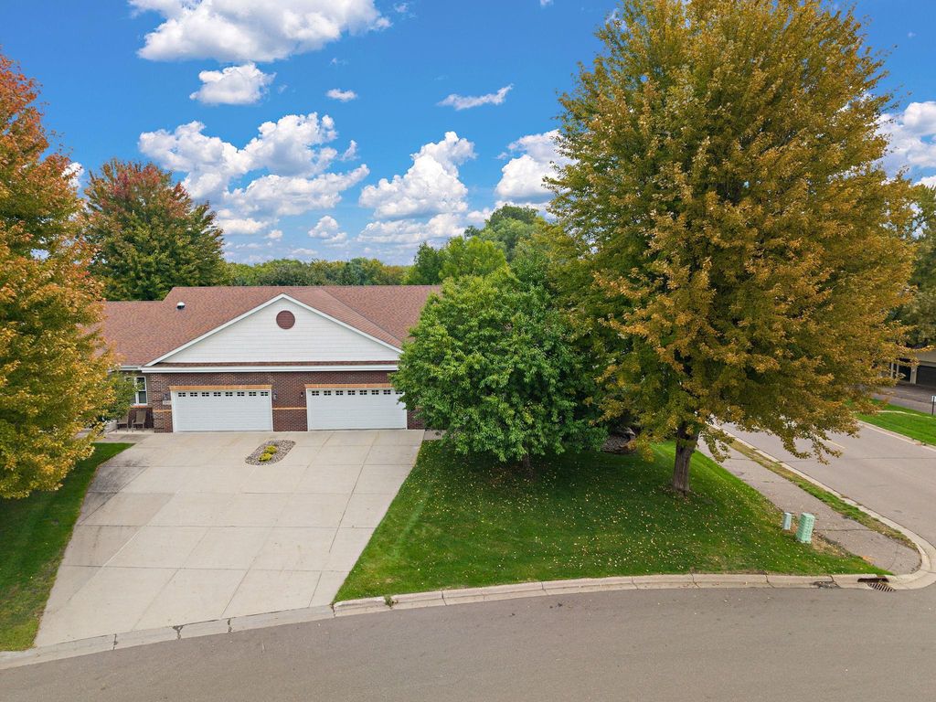 397 Whispering Lane, Hastings, MN 55033 — photo 4