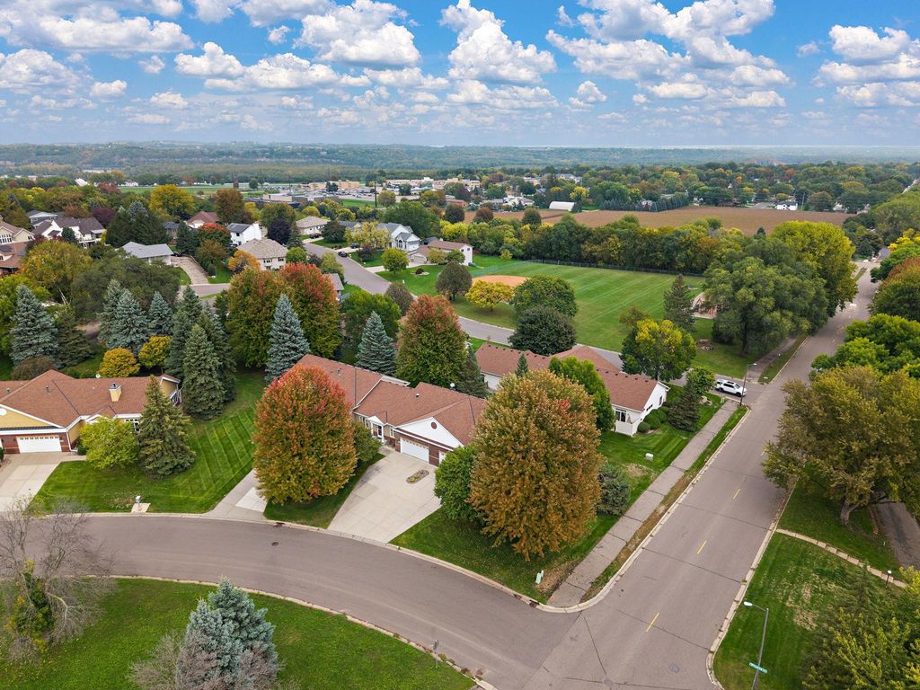 397 Whispering Lane, Hastings, MN 55033 — photo 5