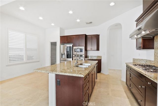 2569 Tea Leaf Lane, Tustin, CA 92782