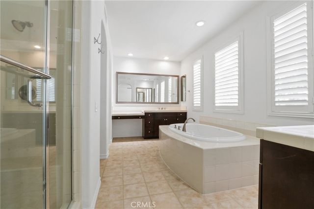 2569 Tea Leaf Lane, Tustin, CA 92782