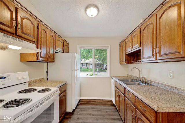 5429 Pecos Court, Indianapolis, IN 46237