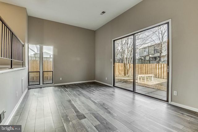 7301 LARRUP CT, Alexandria, VA 22315