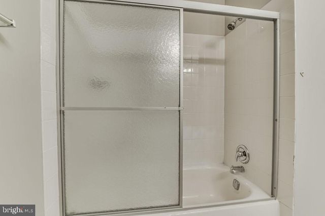 7301 LARRUP CT, Alexandria, VA 22315