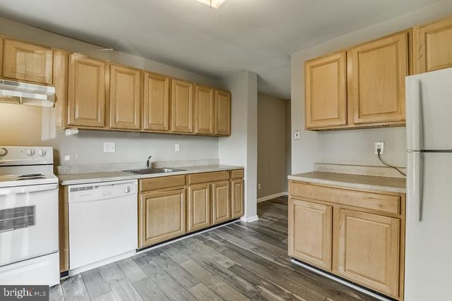 7301 LARRUP CT, Alexandria, VA 22315