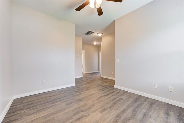 600 NW 175th Street, Edmond, OK 73012