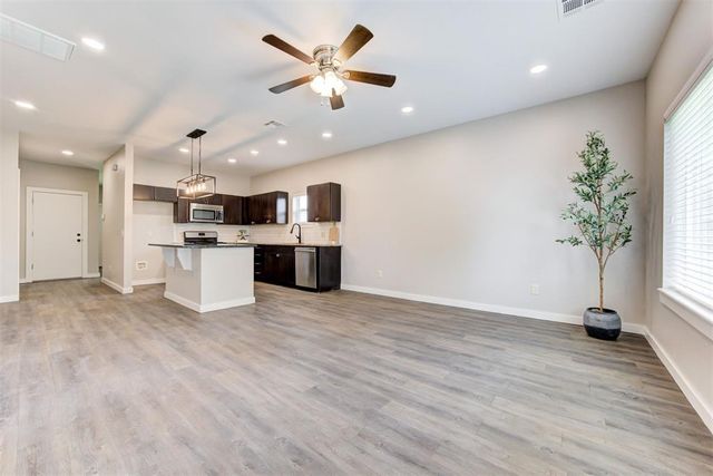 600 NW 175th Street, Edmond, OK 73012