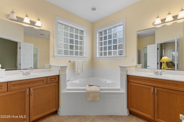 1019 Meadowgrass Lane, Leland, NC 28451