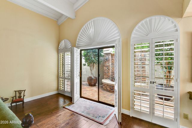 8525 N 84TH Street, Scottsdale, AZ 85258