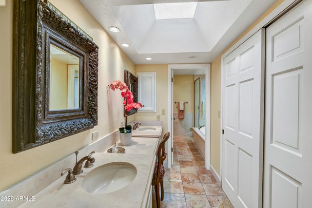 8525 N 84TH Street, Scottsdale, AZ 85258