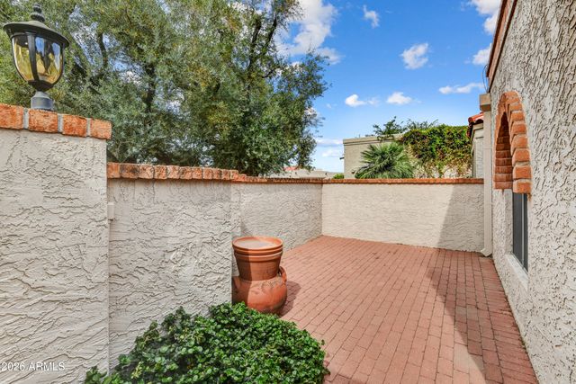 8525 N 84TH Street, Scottsdale, AZ 85258