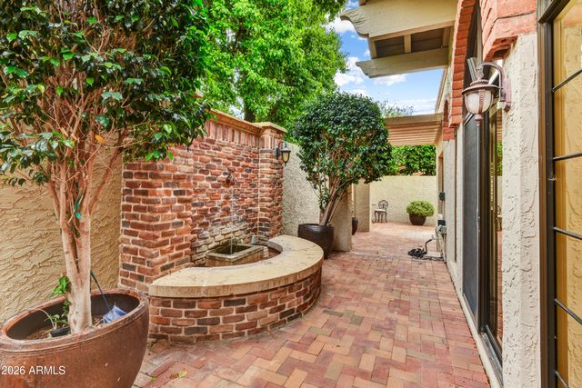 8525 N 84TH Street, Scottsdale, AZ 85258