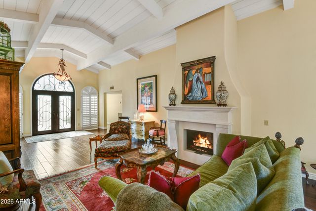 8525 N 84TH Street, Scottsdale, AZ 85258