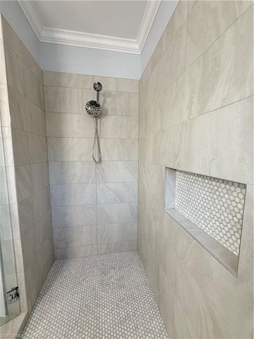 4289 BLUEGRASS DR, Fort Myers, FL 33916