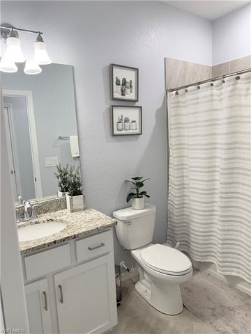 4289 BLUEGRASS DR, Fort Myers, FL 33916