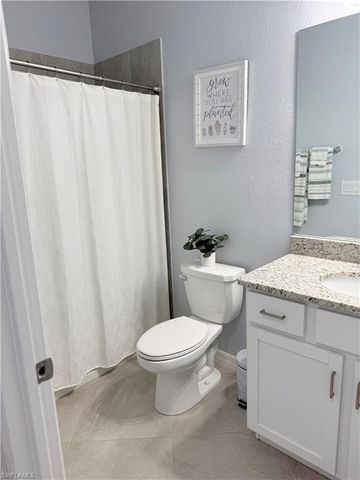 4289 BLUEGRASS DR, Fort Myers, FL 33916