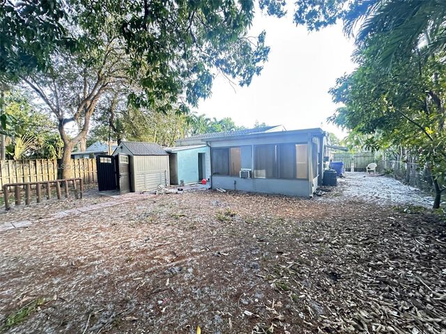 1829 Harding Street, Hollywood, FL 33020