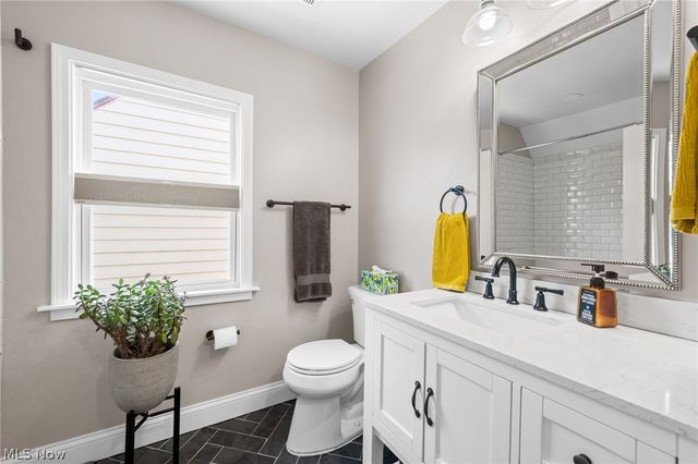 3545 Raymont Boulevard, University Heights, OH 44118
