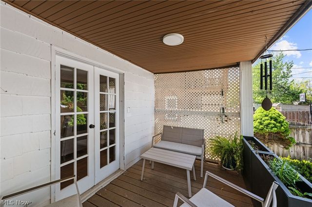 3545 Raymont Boulevard, University Heights, OH 44118