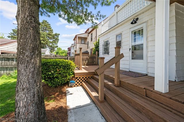 3545 Raymont Boulevard, University Heights, OH 44118