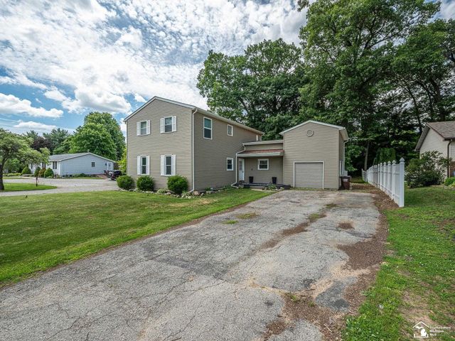 3881 E Stein Road, La Salle Twp, MI 48145