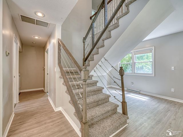 3881 E Stein Road, La Salle Twp, MI 48145