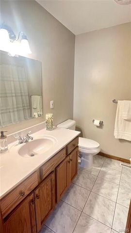 1157 Amanda Street, St James, MO 65559