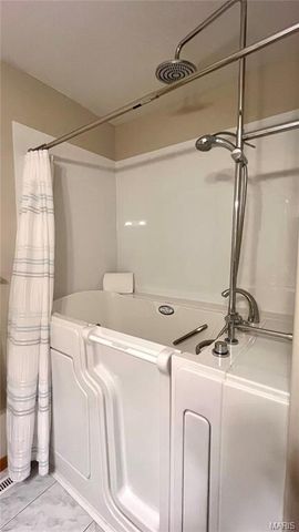 1157 Amanda Street, St James, MO 65559