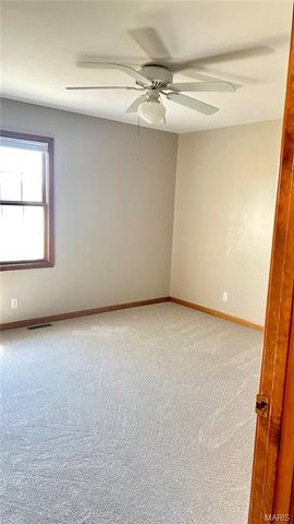 1157 Amanda Street, St James, MO 65559