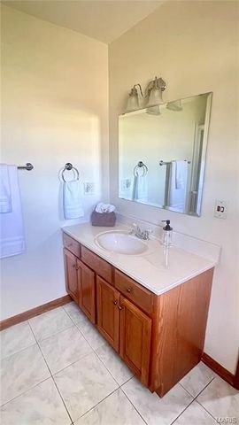 1157 Amanda Street, St James, MO 65559