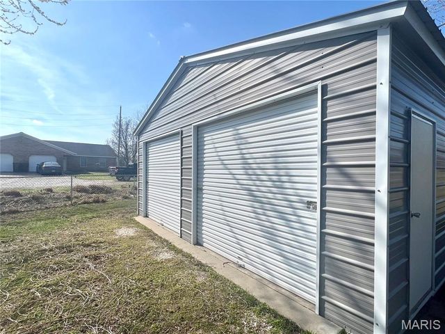 1157 Amanda Street, St James, MO 65559