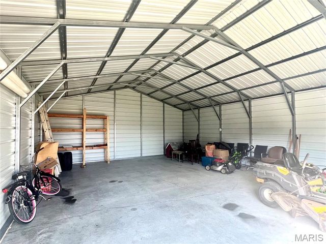 1157 Amanda Street, St James, MO 65559