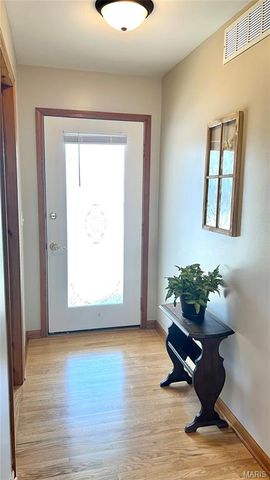 1157 Amanda Street, St James, MO 65559