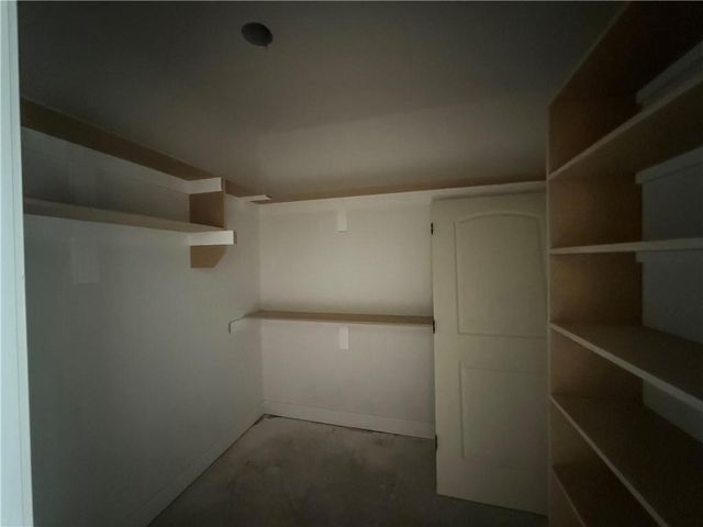 8915 Varner Road, Odessa, MO 64076