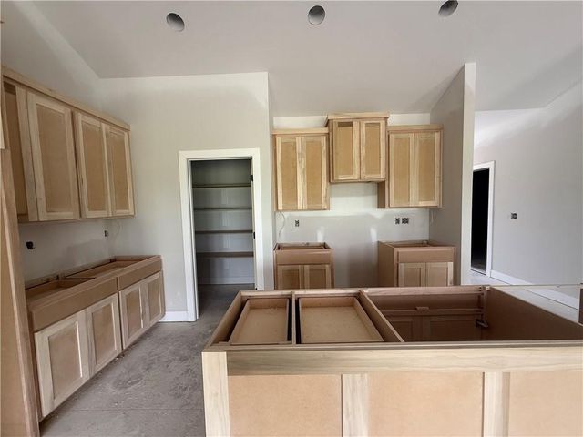 8915 Varner Road, Odessa, MO 64076