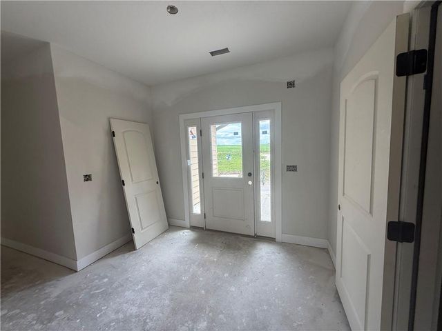 8915 Varner Road, Odessa, MO 64076