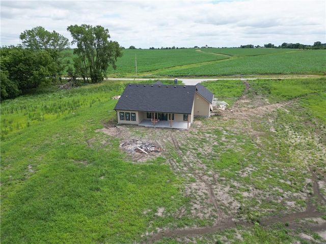 8915 Varner Road, Odessa, MO 64076