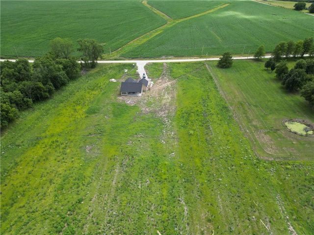 8915 Varner Road, Odessa, MO 64076