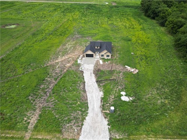 8915 Varner Road, Odessa, MO 64076