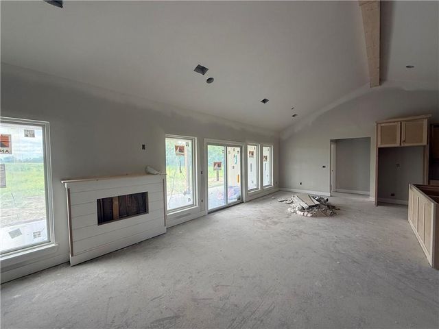 8915 Varner Road, Odessa, MO 64076
