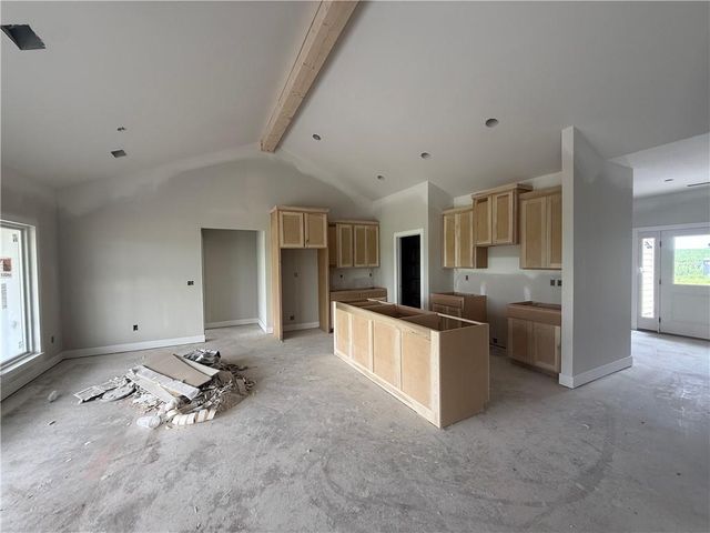 8915 Varner Road, Odessa, MO 64076