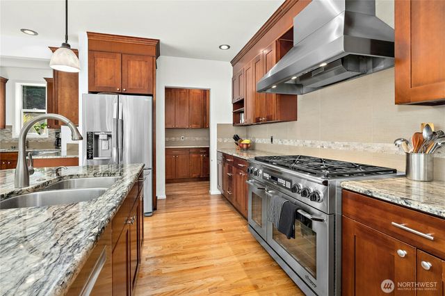7725 235th Place NE, Redmond, WA 98053