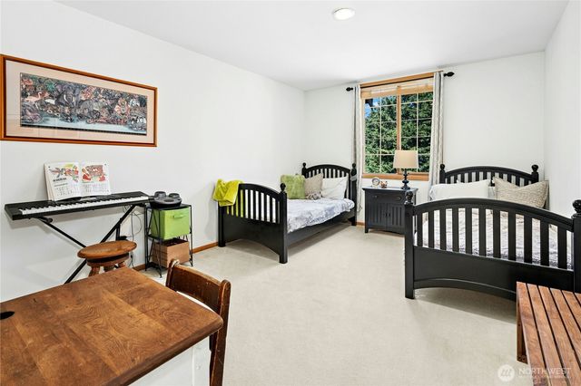 7725 235th Place NE, Redmond, WA 98053