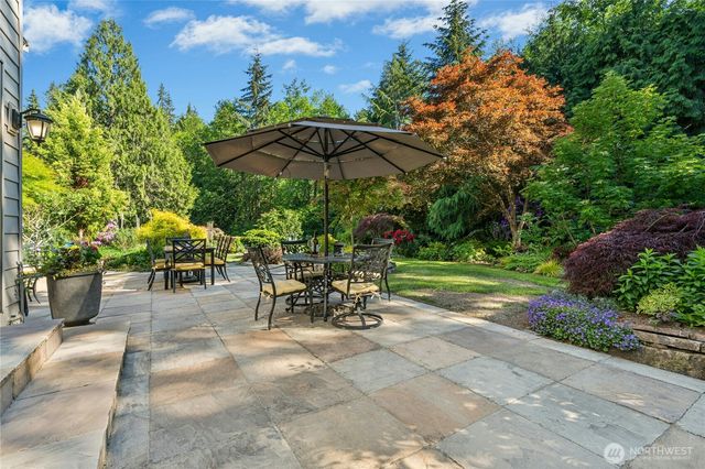 7725 235th Place NE, Redmond, WA 98053