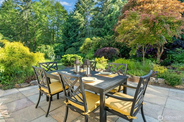 7725 235th Place NE, Redmond, WA 98053